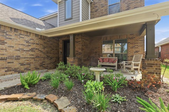 4909 E Meadow Drive, Deer Park, TX 77536