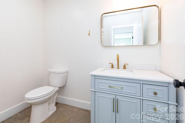 881 Burney Mountain Road, Fletcher, NC 28732