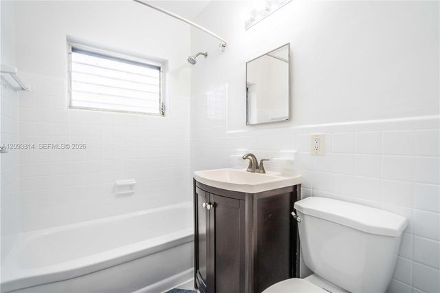 7640 Carlyle Avenue 10B, Miami Beach, FL 33141