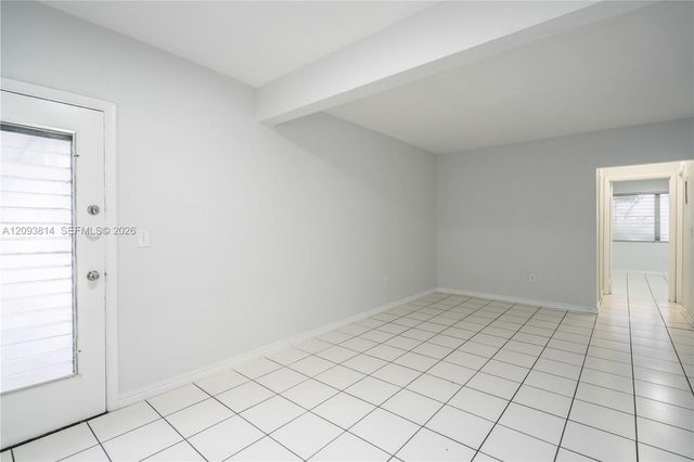 7640 Carlyle Avenue 10B, Miami Beach, FL 33141