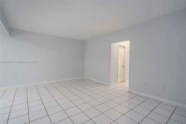 7640 Carlyle Avenue 10B, Miami Beach, FL 33141