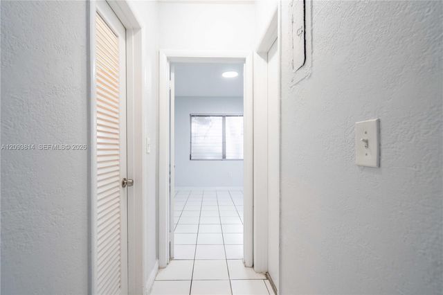 7640 Carlyle Avenue 10B, Miami Beach, FL 33141
