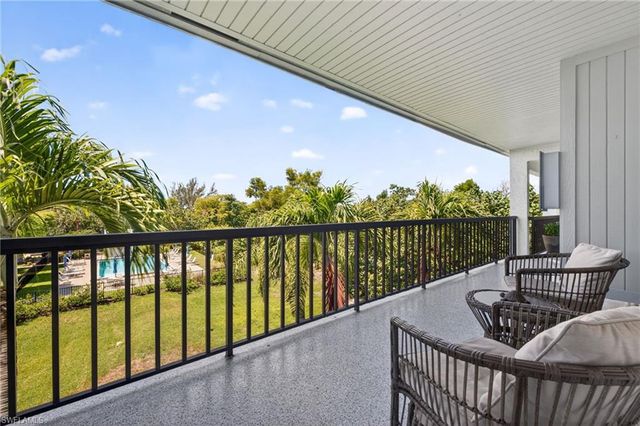 1250 Tennisplace CT D33, Sanibel, FL 33957