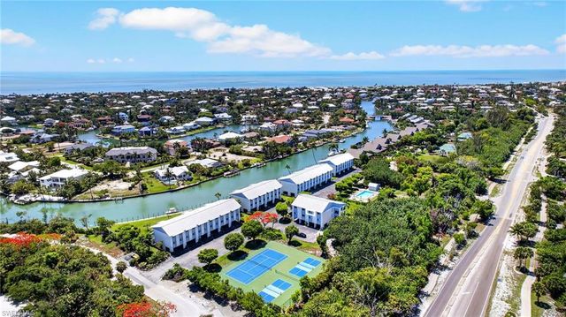 1250 Tennisplace CT D33, Sanibel, FL 33957