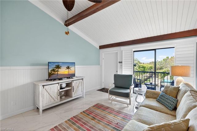 1250 Tennisplace CT D33, Sanibel, FL 33957