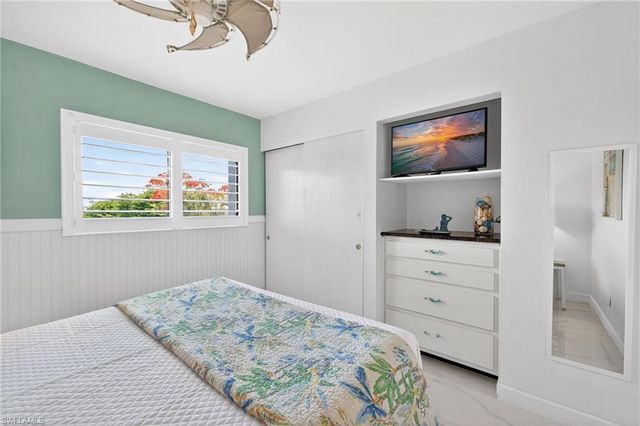 1250 Tennisplace CT D33, Sanibel, FL 33957