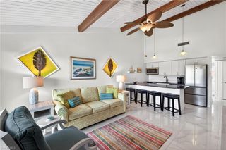 1250 Tennisplace CT D33, Sanibel, FL 33957