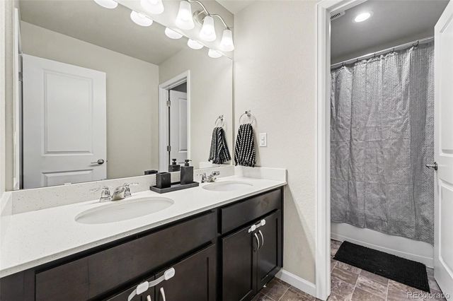 6733 E 119th Place, Thornton, CO 80233