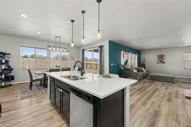 6733 E 119th Place, Thornton, CO 80233