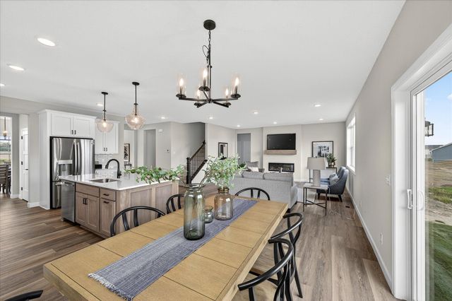 1764 Squirrel Way, New Richmond, WI 54017