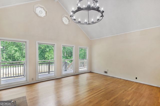 27 Tanglewood Road, Newnan, GA 30263