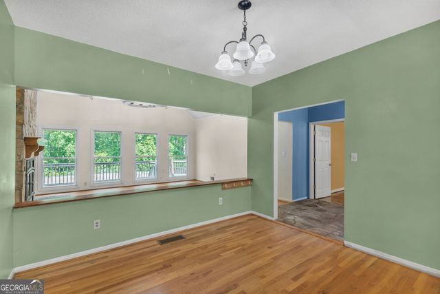 27 Tanglewood Road, Newnan, GA 30263