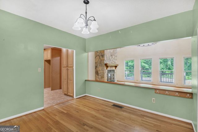 27 Tanglewood Road, Newnan, GA 30263