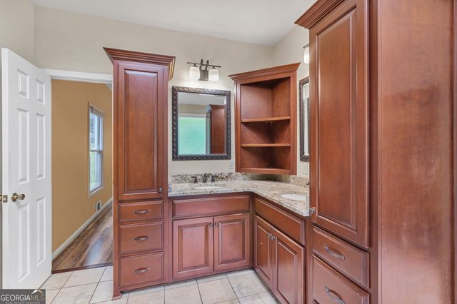 27 Tanglewood Road, Newnan, GA 30263