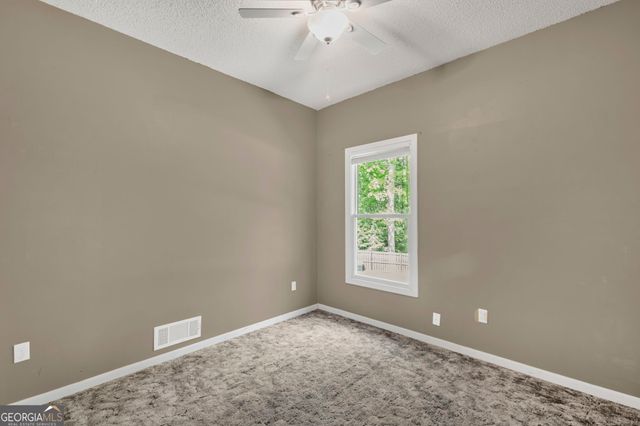 27 Tanglewood Road, Newnan, GA 30263