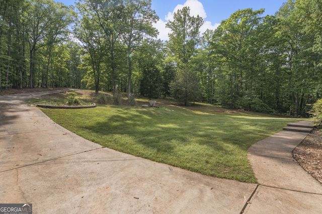 27 Tanglewood Road, Newnan, GA 30263
