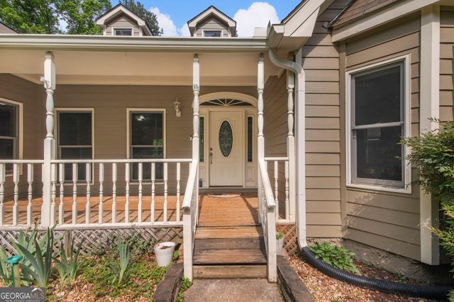 27 Tanglewood Road, Newnan, GA 30263