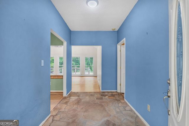 27 Tanglewood Road, Newnan, GA 30263