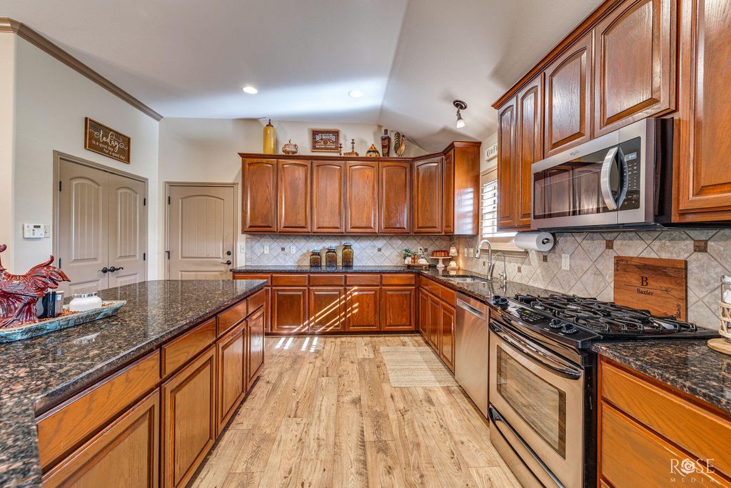 Image 13 of property listing at 11725 Little Sorrel Trail, San Angelo, TX 76904