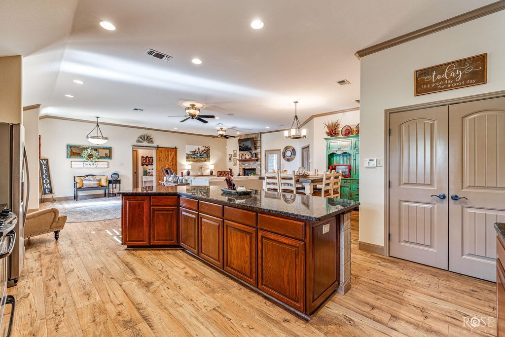 Image 15 of property listing at 11725 Little Sorrel Trail, San Angelo, TX 76904