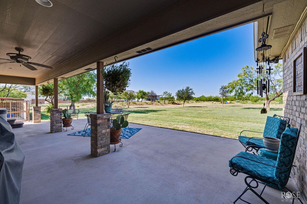 Image 32 of property listing at 11725 Little Sorrel Trail, San Angelo, TX 76904
