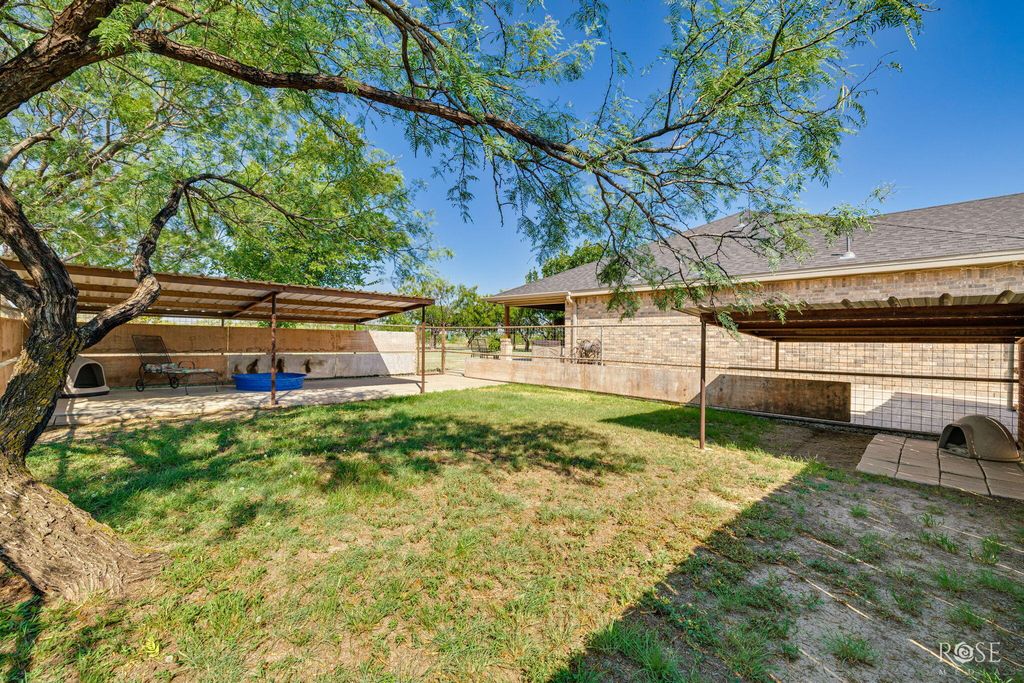 Image 43 of property listing at 11725 Little Sorrel Trail, San Angelo, TX 76904