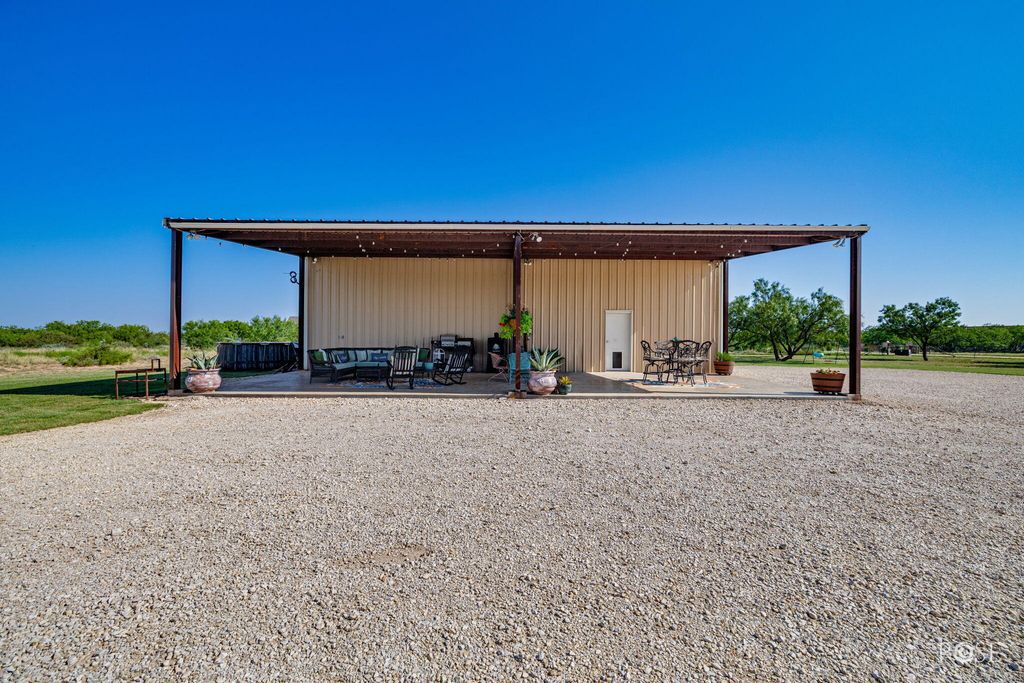 Image 44 of property listing at 11725 Little Sorrel Trail, San Angelo, TX 76904