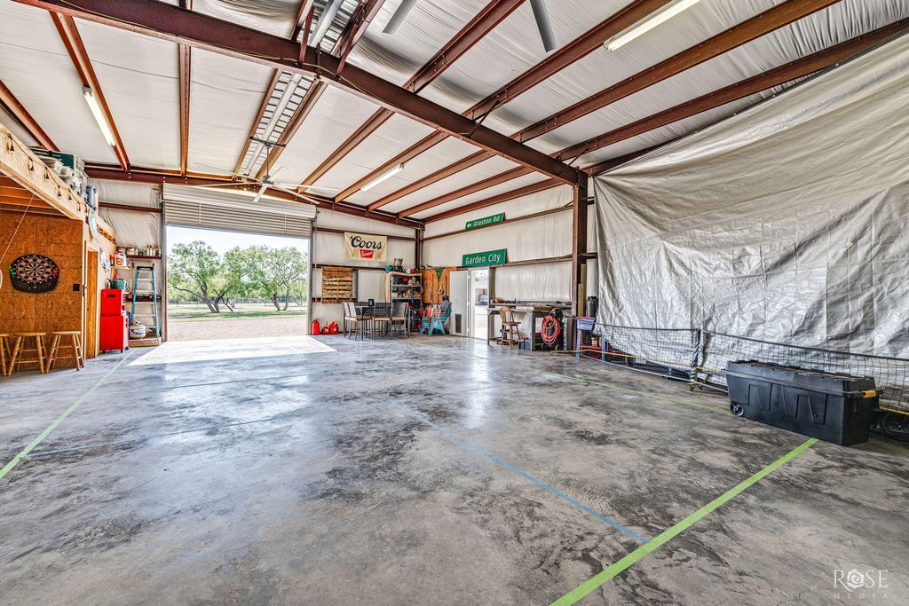 Image 50 of property listing at 11725 Little Sorrel Trail, San Angelo, TX 76904