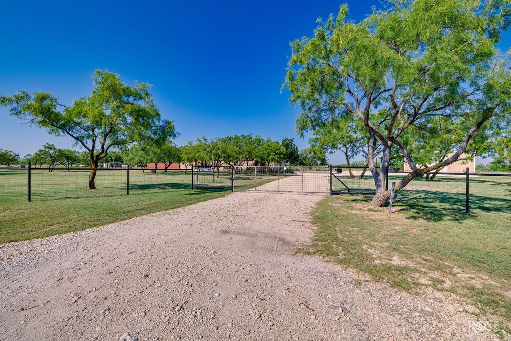 Image 56 of property listing at 11725 Little Sorrel Trail, San Angelo, TX 76904