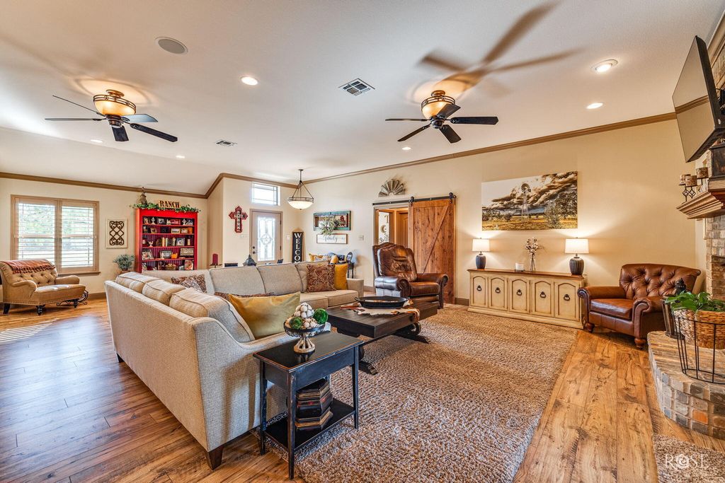 Image 6 of property listing at 11725 Little Sorrel Trail, San Angelo, TX 76904