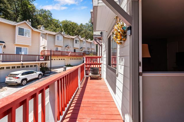 1333 Oak Ridge Dr, Colfax, CA 95713