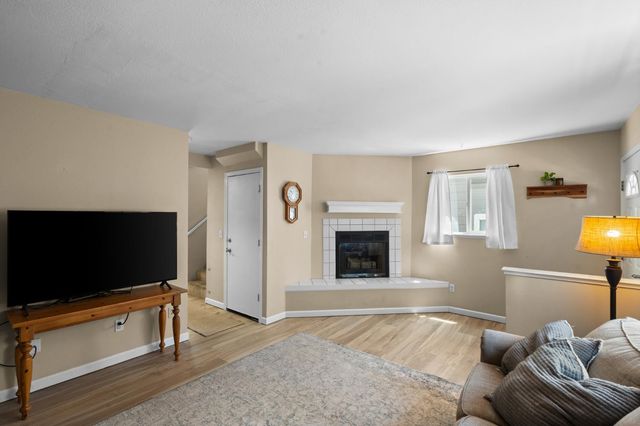 1333 Oak Ridge Dr, Colfax, CA 95713