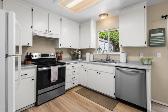 1333 Oak Ridge Dr, Colfax, CA 95713