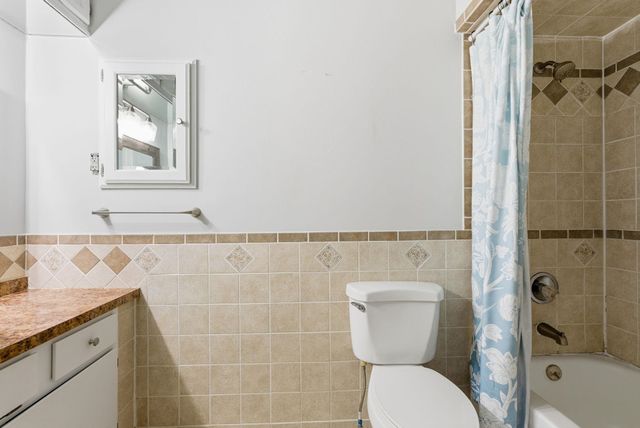 102 W Stewart Dr, Goddard, KS 67052