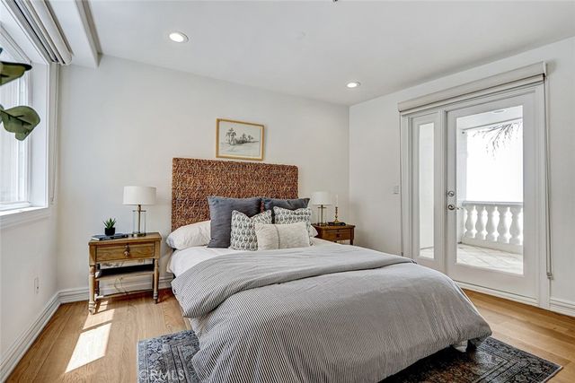 225 Rosecrans Place, Manhattan Beach, CA 90266