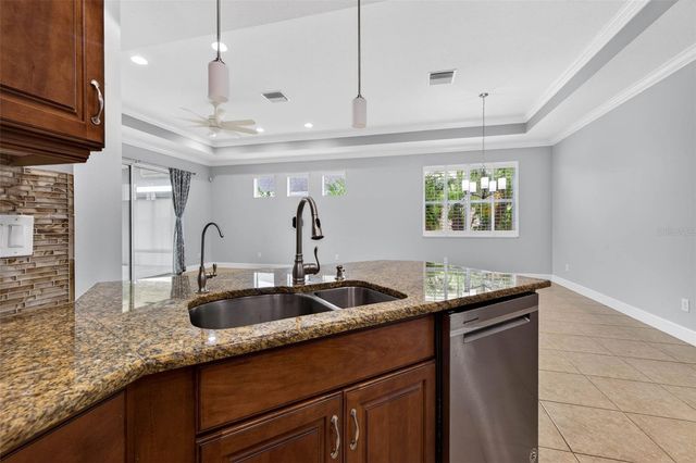 712 CHIPPER DRIVE, Sun City Center, FL 33573