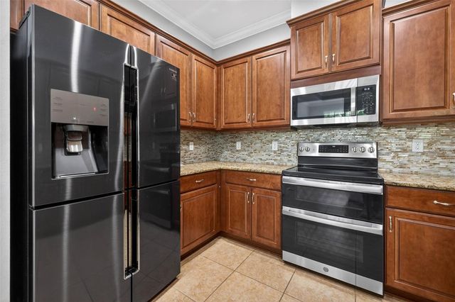 712 CHIPPER DRIVE, Sun City Center, FL 33573