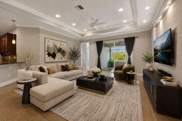 712 CHIPPER DRIVE, Sun City Center, FL 33573