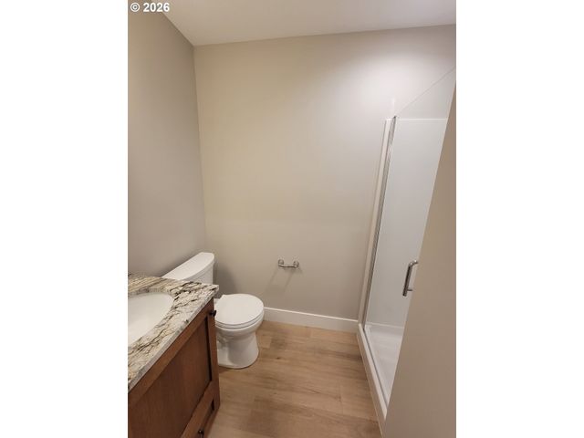 3325 FERNDELL St, Salem, OR 97301