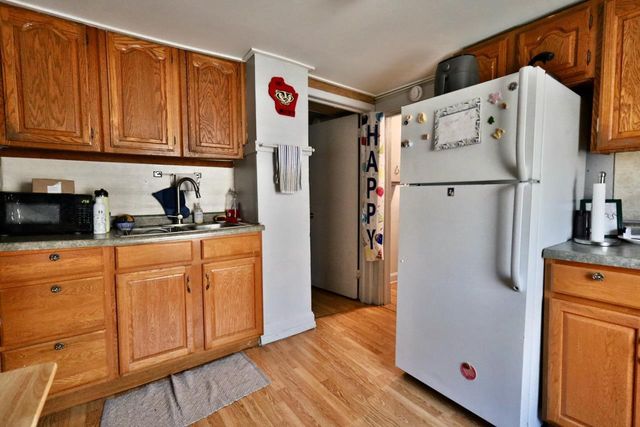 554 Mifflin Street, Madison, WI 53703