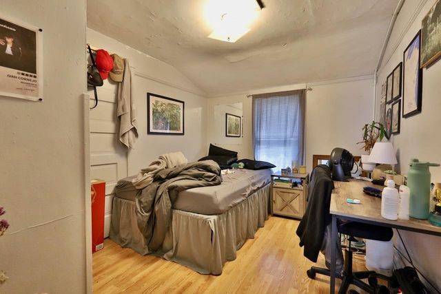 554 Mifflin Street, Madison, WI 53703