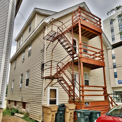 554 Mifflin Street, Madison, WI 53703