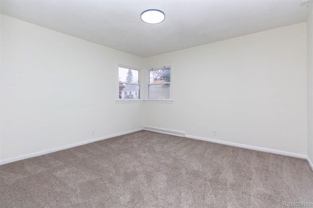 238 Oneida Street, Pontiac, MI 48341