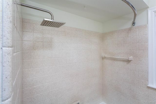 238 Oneida Street, Pontiac, MI 48341