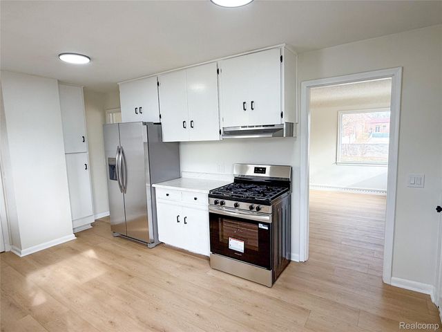 238 Oneida Street, Pontiac, MI 48341