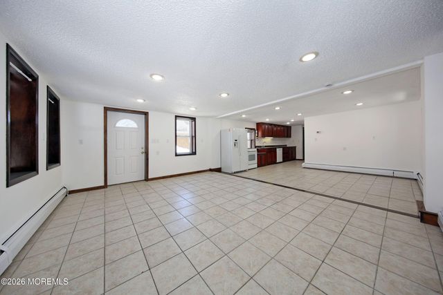 60 Matthews Street 1st floor, Highlands, NJ 07732