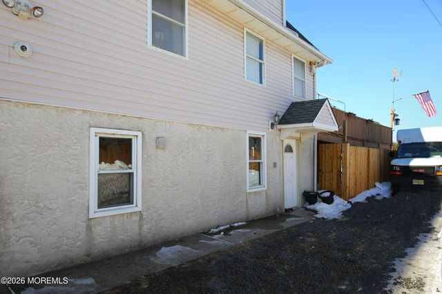 60 Matthews Street 1st floor, Highlands, NJ 07732