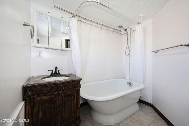 60 Matthews Street 1st floor, Highlands, NJ 07732