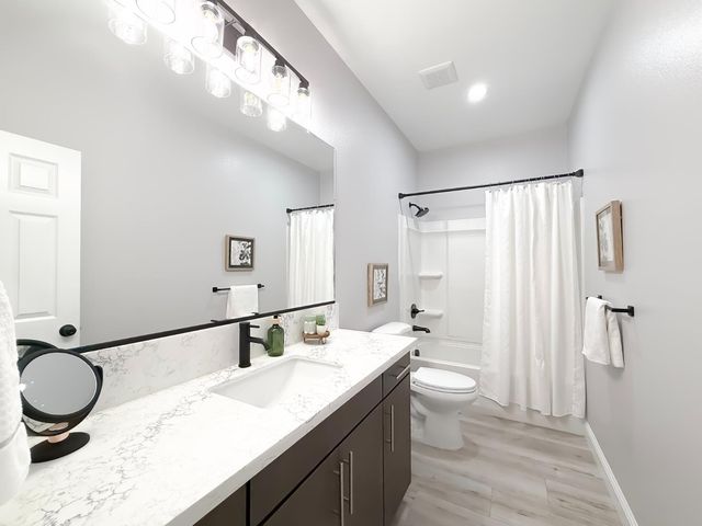 1519 9th Ave, Olivehurst, CA 95961