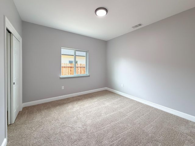 1519 9th Ave, Olivehurst, CA 95961